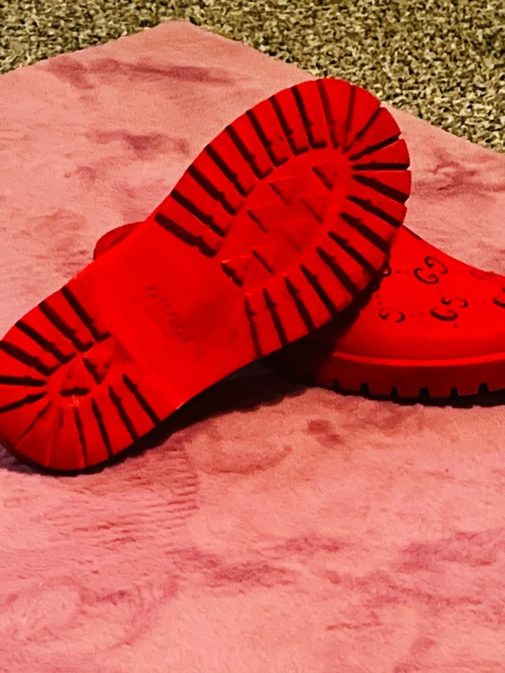 Gucci Slides
